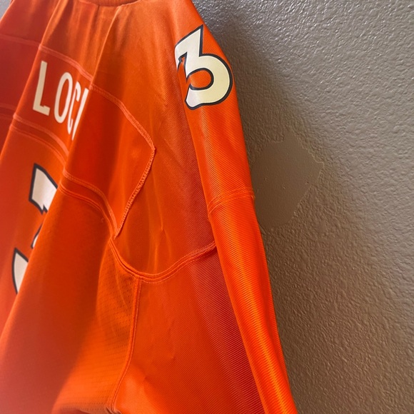 Bronco’s XL men’s Locke (3) Jersey - Picture 3 of 5